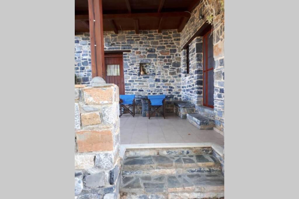 Traditional Stone House By The Sea... Kapetaniana Exterior photo